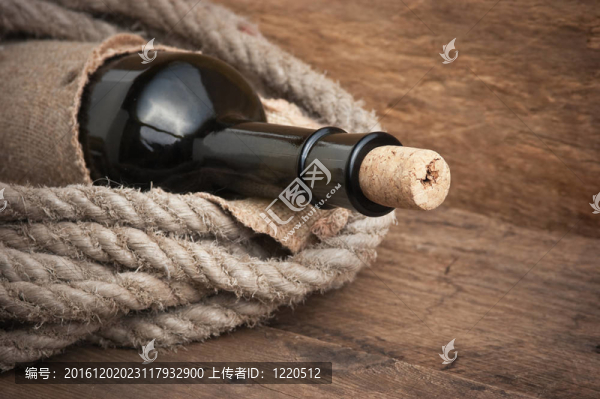 老瓶酒