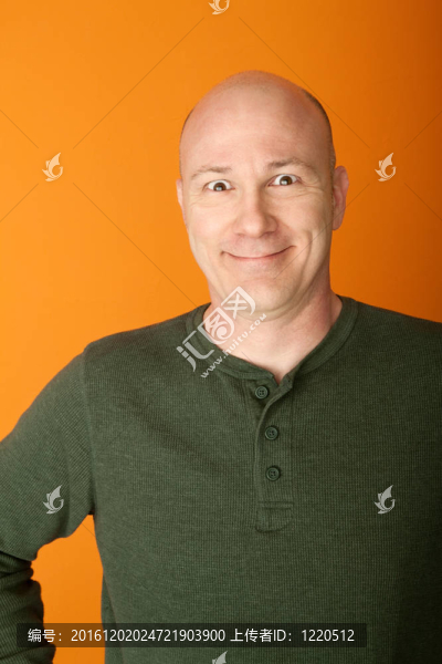 快樂中年男子