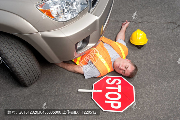 道路工人死亡
