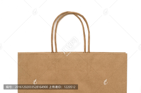 白色背景可回收紙袋。
