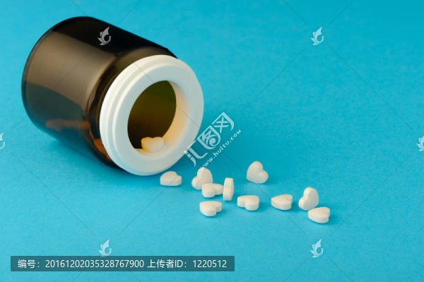 以心片