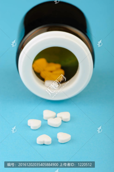 以心片