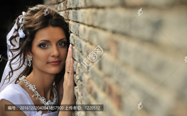 墻上的新娘