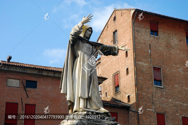 Savonarola,in,Ferrara的雕像