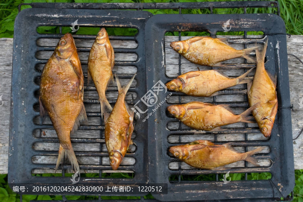 煙熏魚(yú)