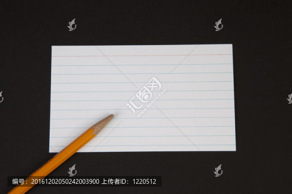 鉛筆在紙上