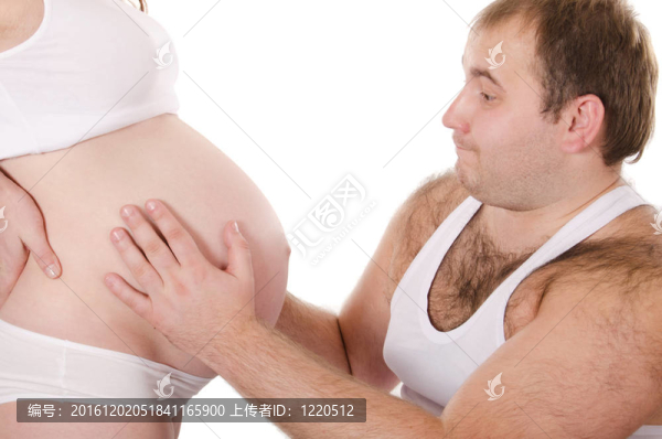 白孕夫婦幸福美滿