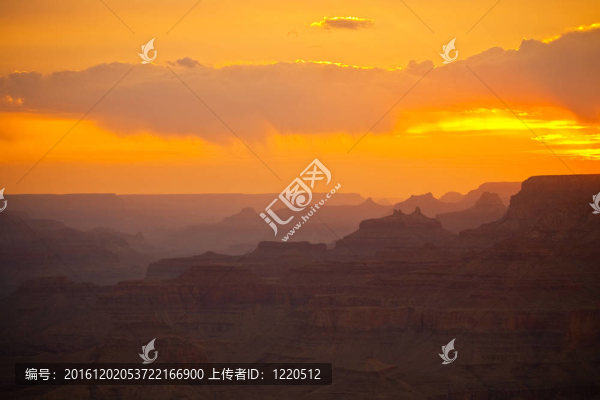 從沙漠景色到大峽谷的日落景色；South
