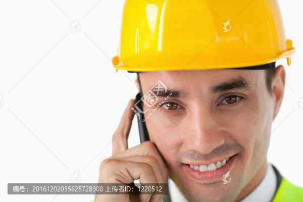 在電話里接近建筑師