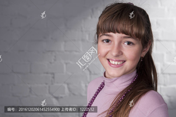 年輕女孩的肖像。