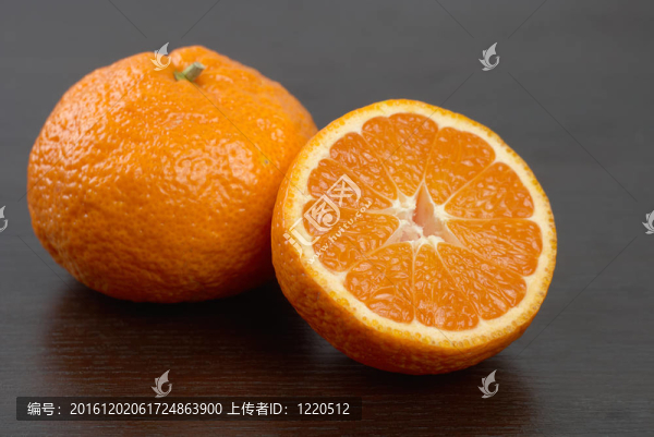 官吏