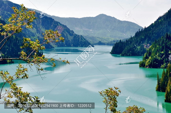 綠松石湖