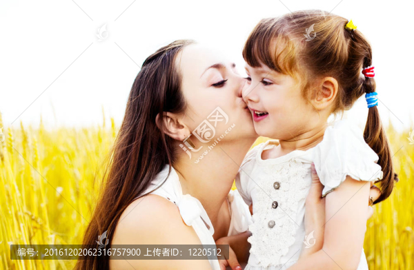 母親和女兒