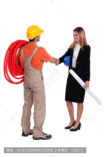 建筑師和工人握手