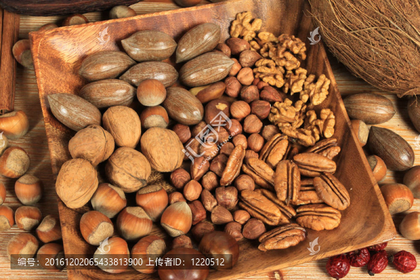 什錦堅(jiān)果