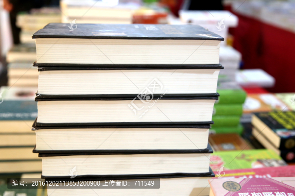 書,圖書,,一摞書
