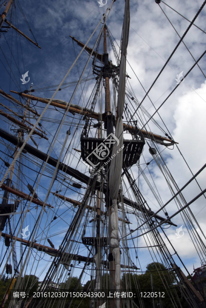 tallship索具的剪影