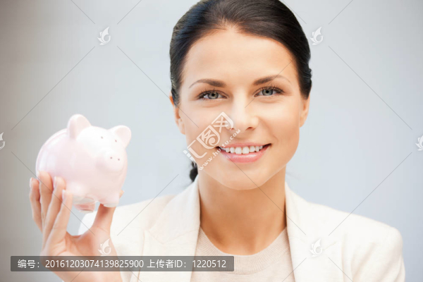 可愛的女人與小豬銀行