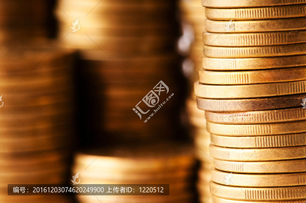 接近金色的硬幣