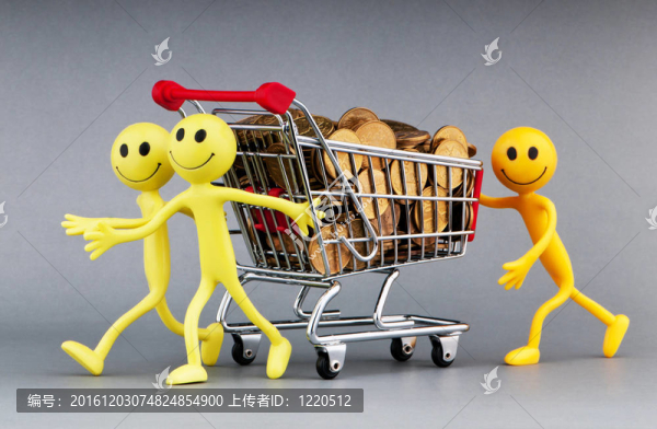 帶購(gòu)物車的快樂家庭