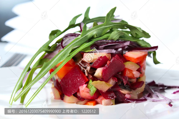 油醋沙拉鮭魚