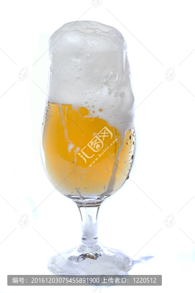 杯啤酒