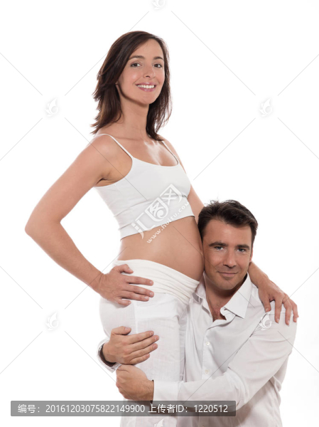 夫妻期待聆聽寶貝