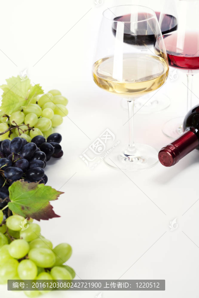 白葡萄酒；紅玫瑰酒和葡萄