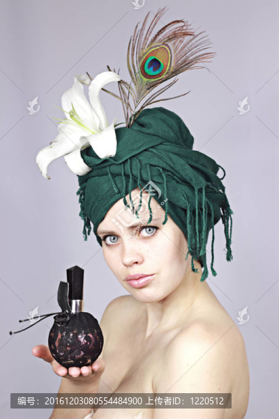 女孩和香水