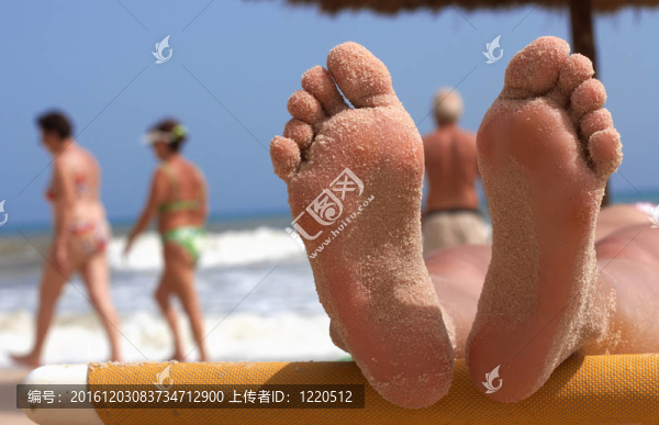 海灘上的女人