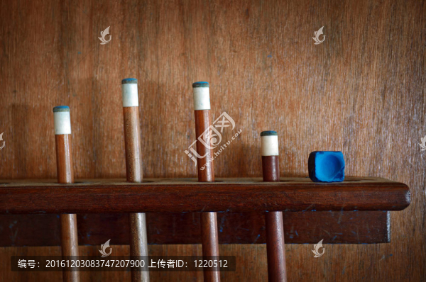 臺(tái)球棒