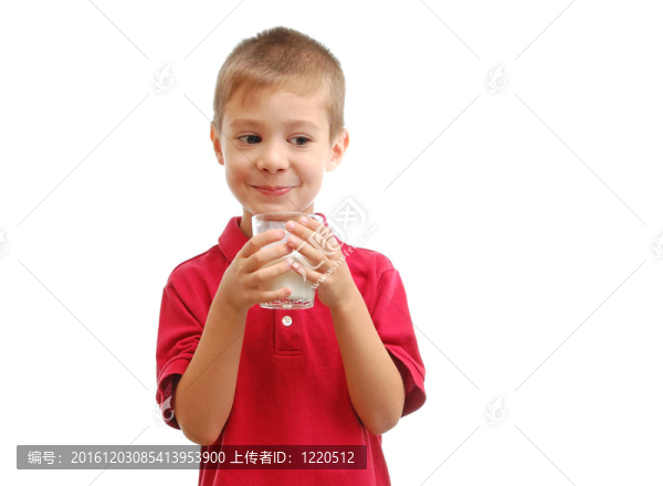 兒童飲用乳白色背景隔離乳