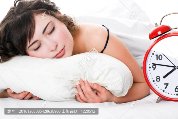 帶鬧鐘的女人