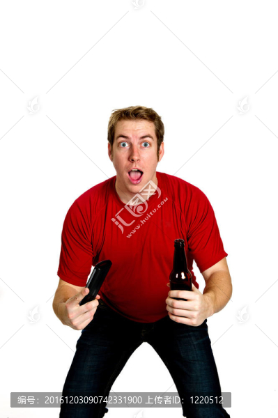 興奮的體育迷看大游戲