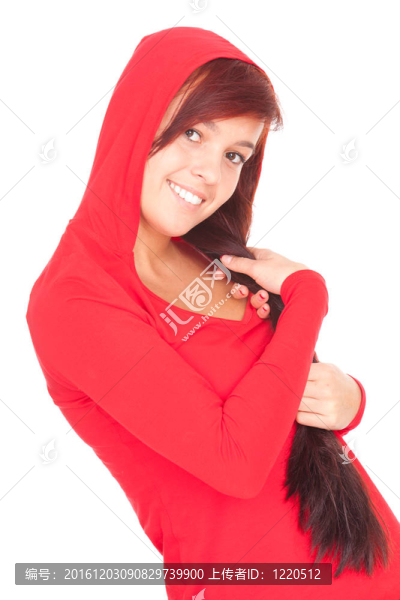 穿著紅色上衣的年輕漂亮女子；白色背景