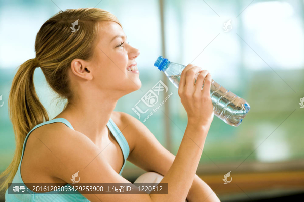 一杯水