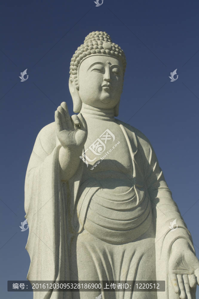 佛雕像