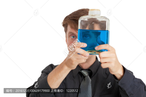 檢查瓶內(nèi)液體的物理性質(zhì)