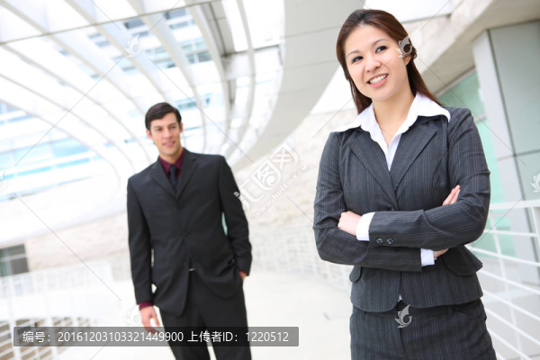 漂亮的亞洲商業(yè)女人