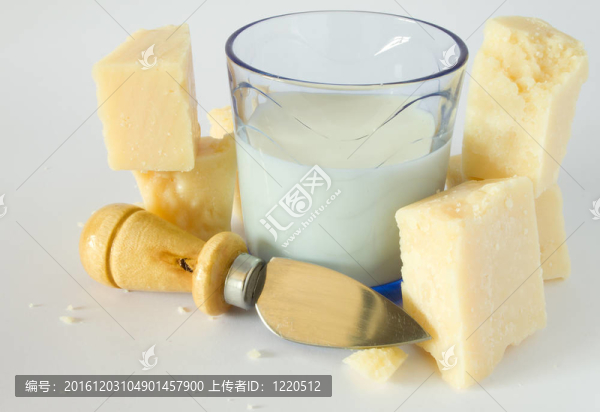 牛奶和干酪
