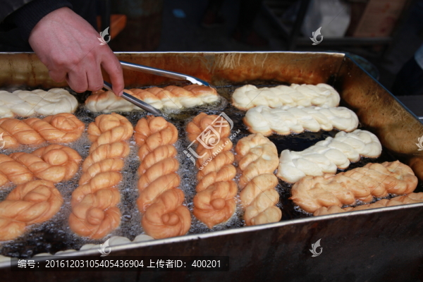 油炸麻花