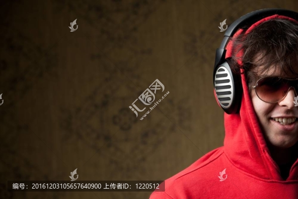 音樂(lè)