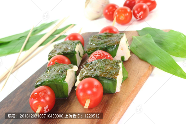 奶酪野生大蒜的外衣