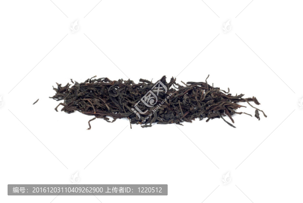 白色背景上的紅茶