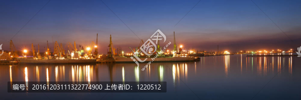 晚海港