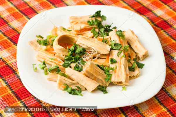 Yuba（豆腐竹）沙拉