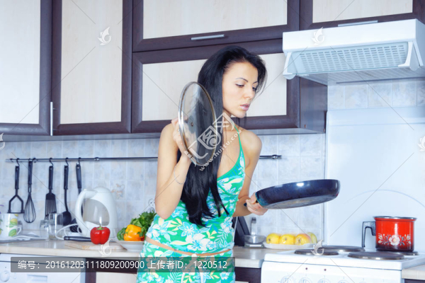 主婦和煎鍋
