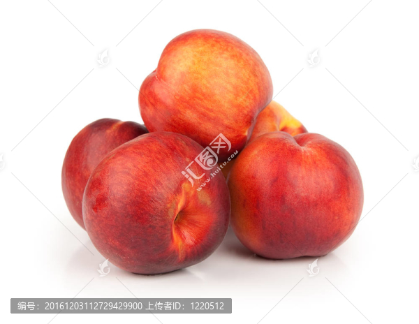 多汁的桃子