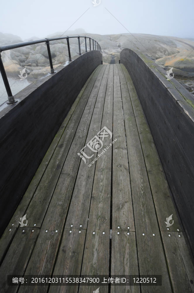 木橋；世界6年底