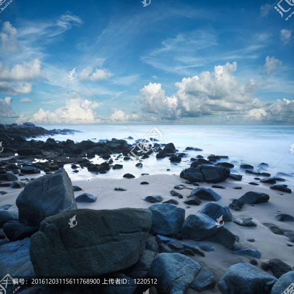 在印度的海灘上的看法。泰國普吉島。長曝光鏡頭。